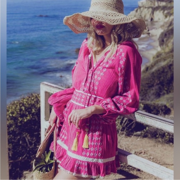 Alicia Bell Dresses & Skirts - Bell Dress Alicia Bell Pink White Embroidered Tassel Dress Coverup SZ Med Boho